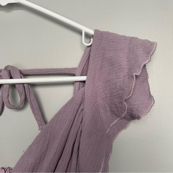 NWT Listiele Ruffle Detail Mini Dress - Size Large, Flirty & Feminine - Picture 2 of 12